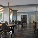 Hotel Spring 3*